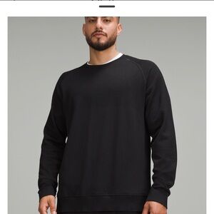 lululemon athletica Men's Engineered Warmth Black Long Sleeve Crew